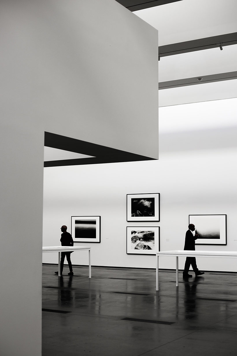 Exhibiting your work is an excellent way to get yourself out there and make money. Copyright: Juliette Contin on Unsplash