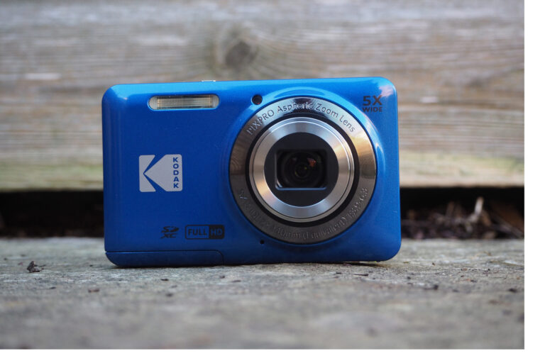 Kodak Pixpro FZ55 review – Take anywhere point-and-shoot