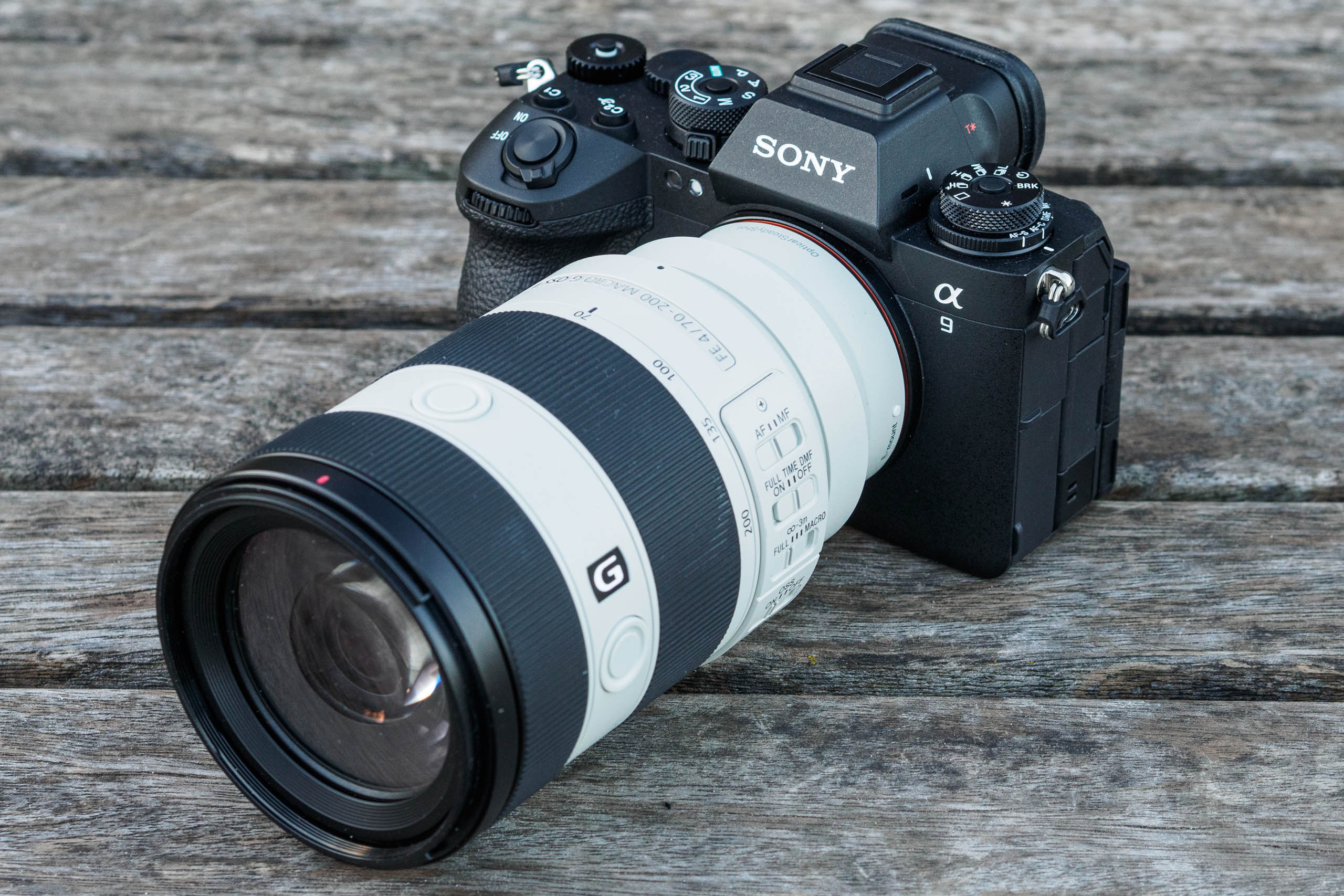 Sony Alpha A9 III with FE 70-200mm F4 G OSS II lens
