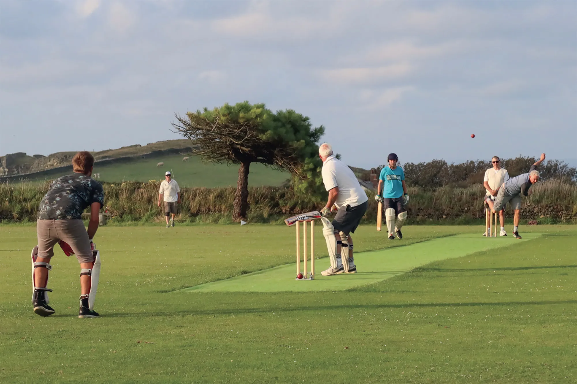 Canon Powershot G7X Mark III sample image, a cricket game