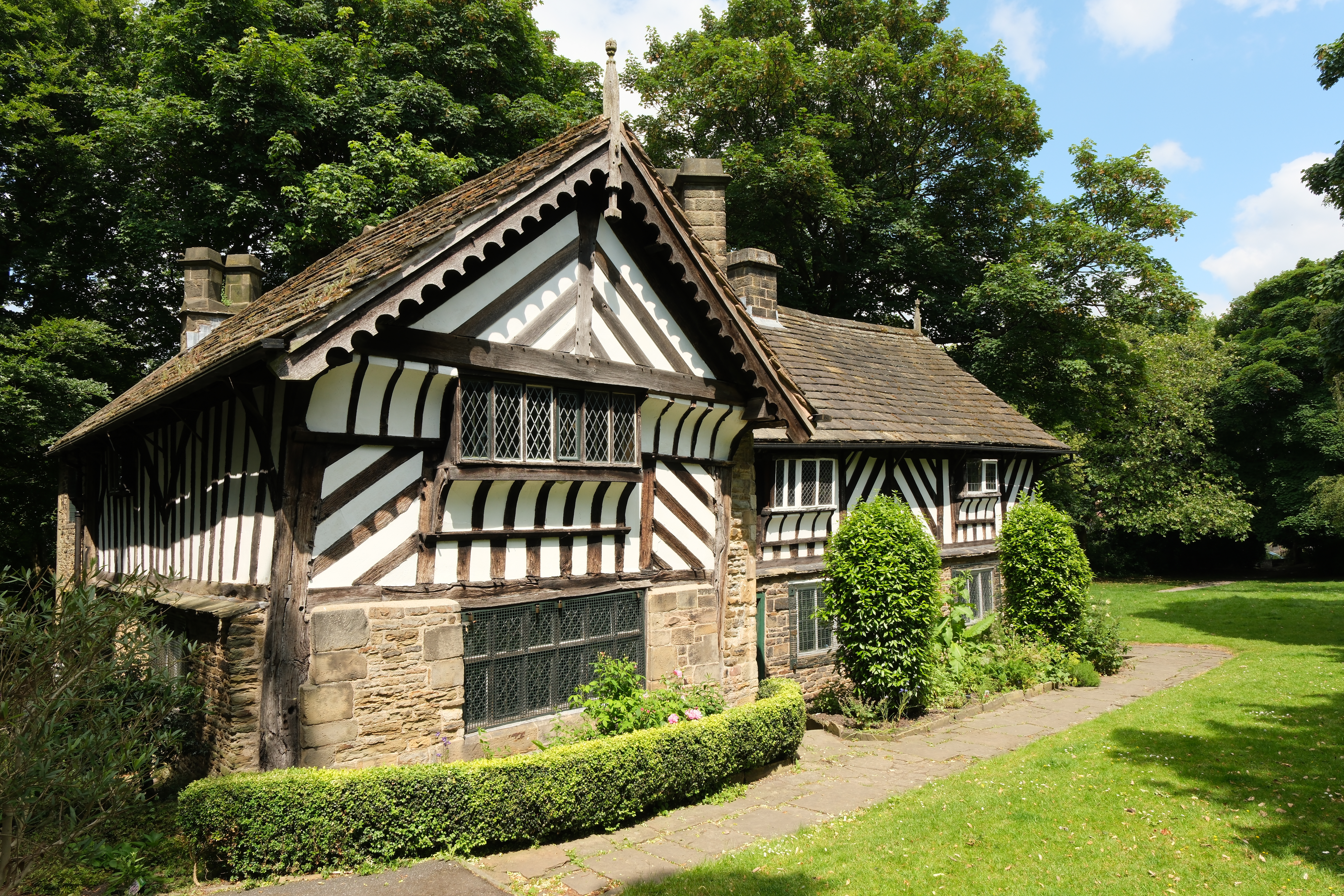 Wide-angle with the 16-50mm lens. Photo JW.