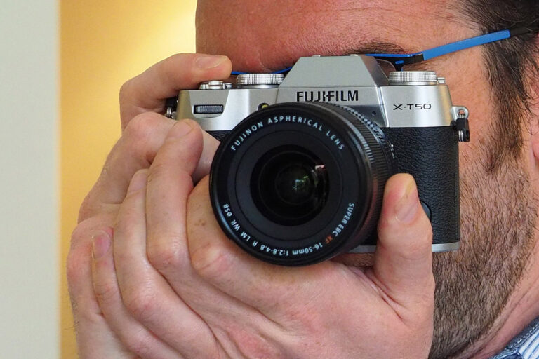 Fujifilm X-T50 Review – Small 40MP camera, major game changer