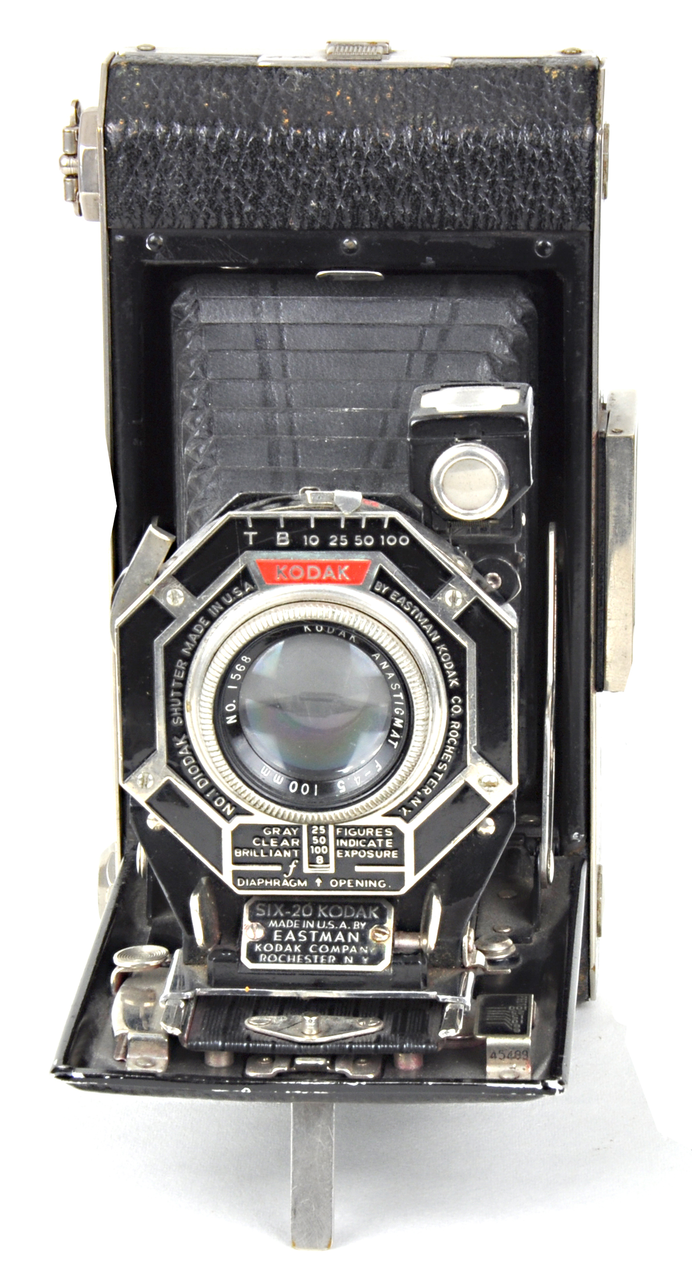 Six-20 Kodak with its unmistakable Art Deco faceplate