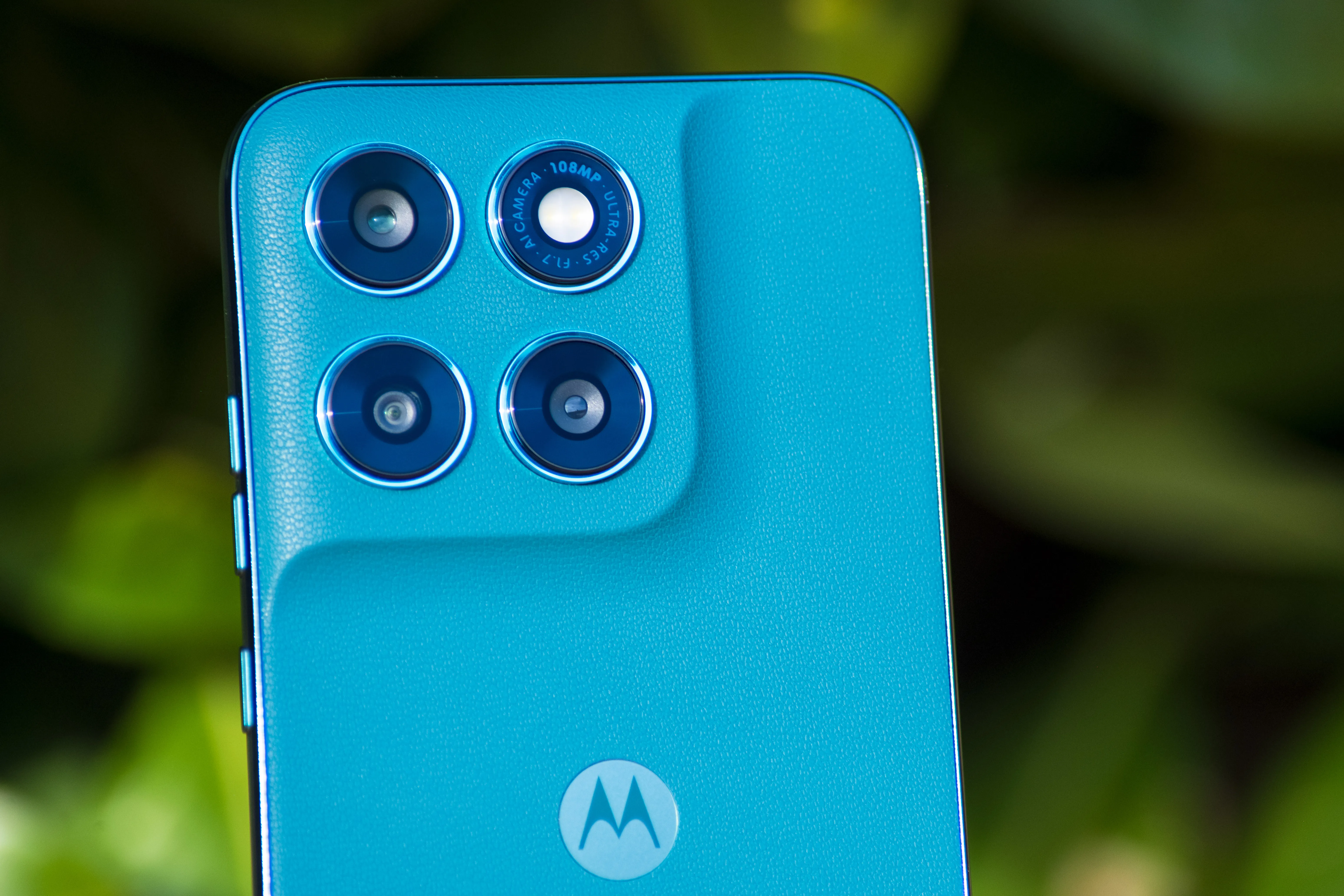 Moto G77 rear cameras close up
