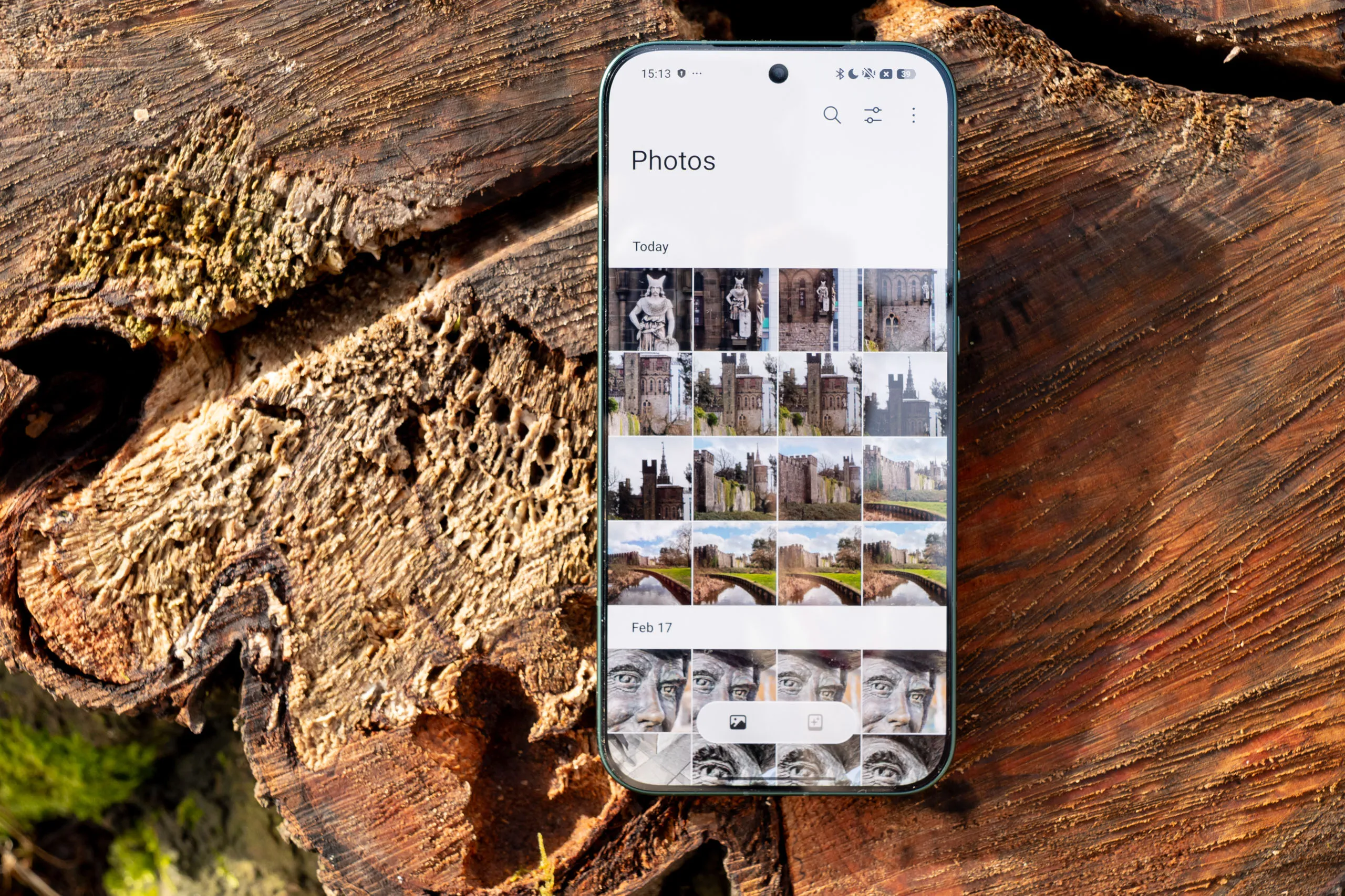 Images taken on the Xiaomi 17 Ultra displayed in the gallery